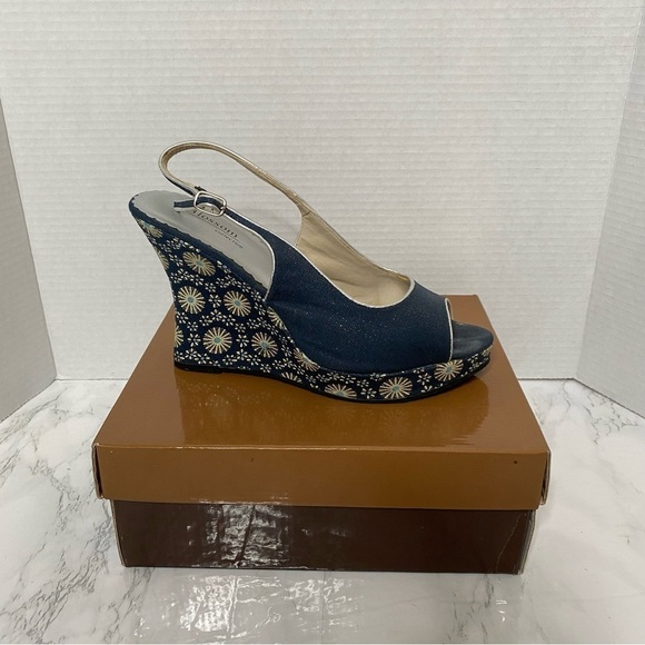 Blossom Collection Floral Wedge Sandals - Picture 2 of 9